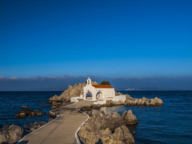 Chios: The perfect honeymoon destination for all tastes
