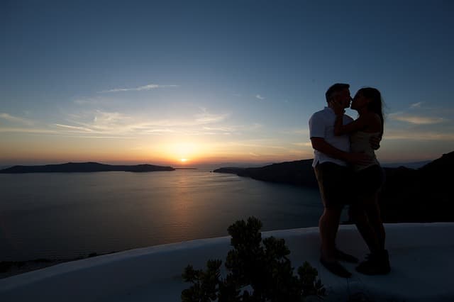 Oia: The must see sunset in Santorini